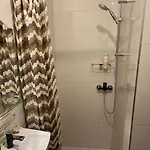 Lejlighed For Big Group - 6 Bedrooms & 2 Same House Tallinn