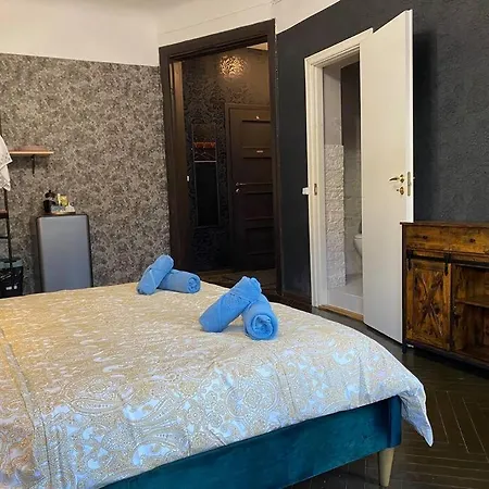 דירה For Big Group - 6 Bedrooms & 2 Same House טאלין