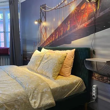 דירה For Big Group - 6 Bedrooms & 2 Same House