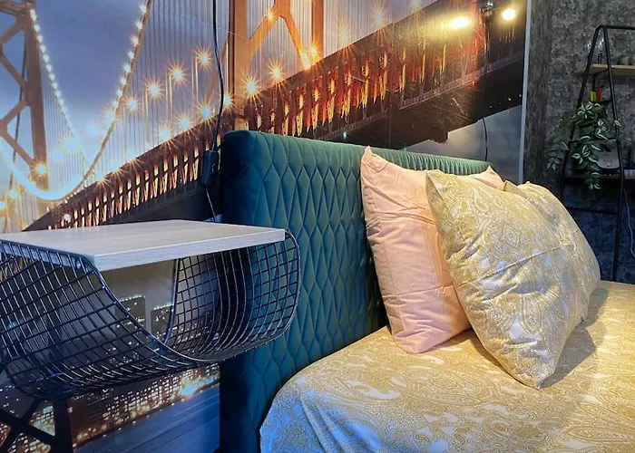 Daire For Big Group - 6 Bedrooms & 2 Same House Tallinn