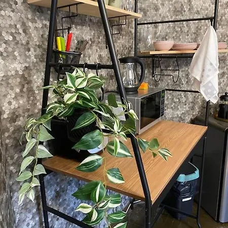 Apartment For Big Group - 6 Bedrooms & 2 Same House