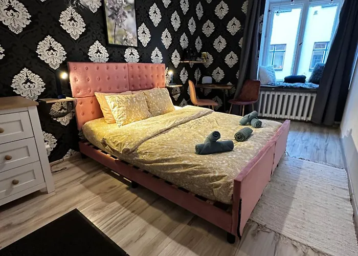 公寓 For Big Group - 6 Bedrooms & 2 Same House