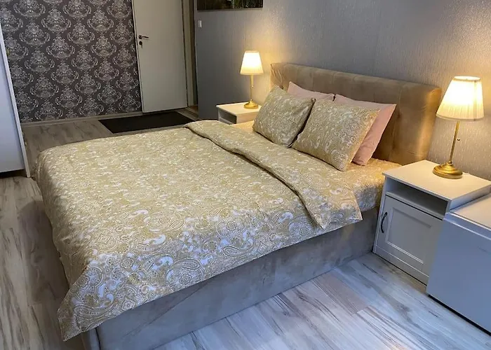 公寓 For Big Group - 6 Bedrooms & 2 Same House *