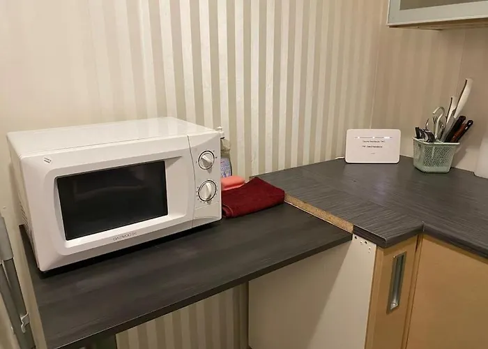 For Big Group - 6 Bedrooms & 2 Same House 塔林